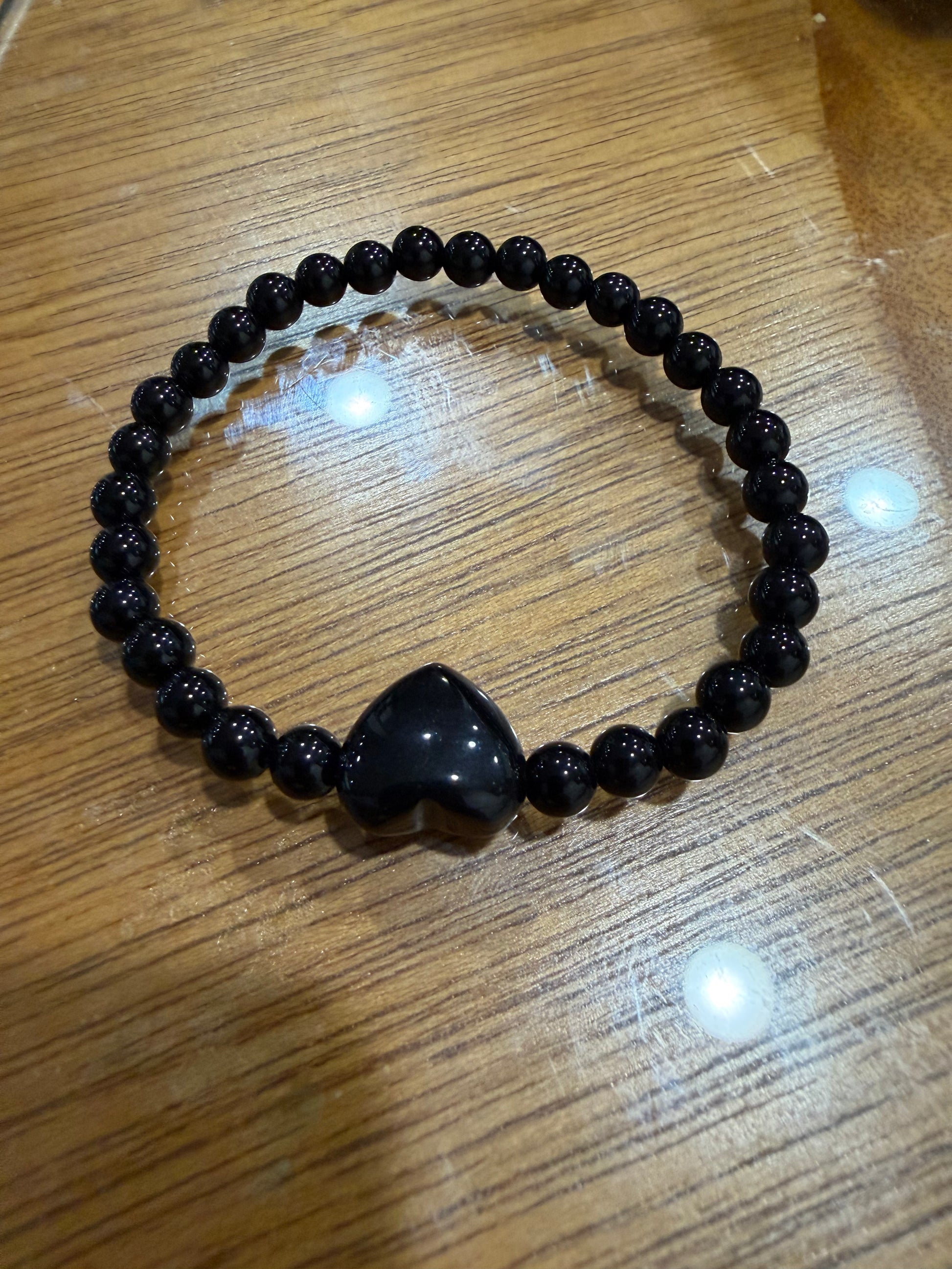 Black Heart Bead Bracelet