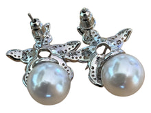 WOMEN FLOWER EARRING